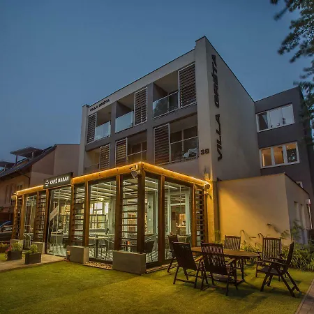 بيت ضيافة Greta